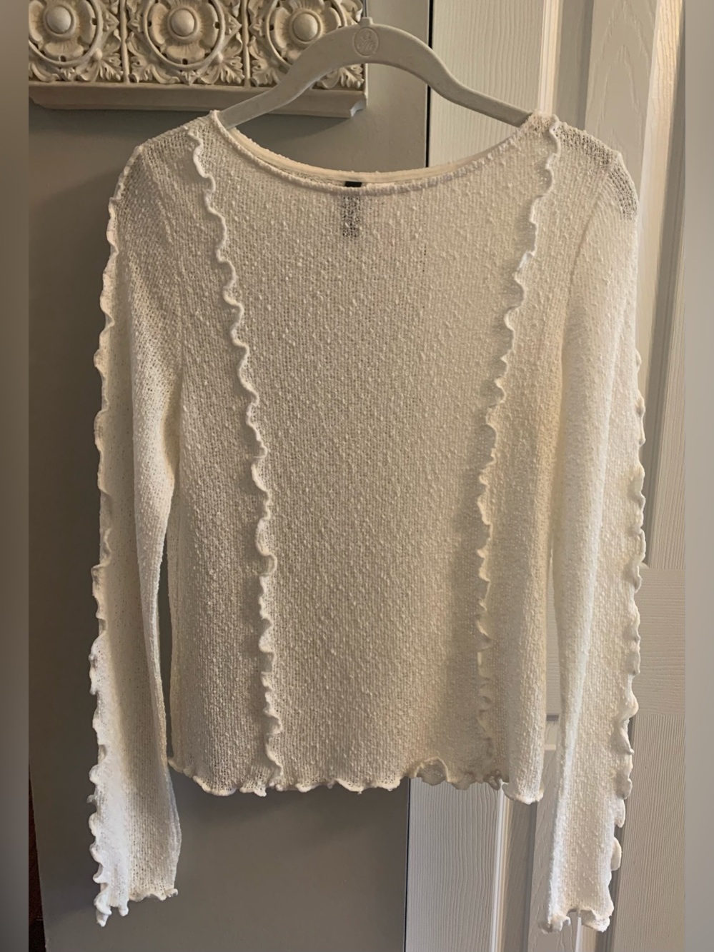 H&M White Ruffle-Trim Lightweight Knit Top